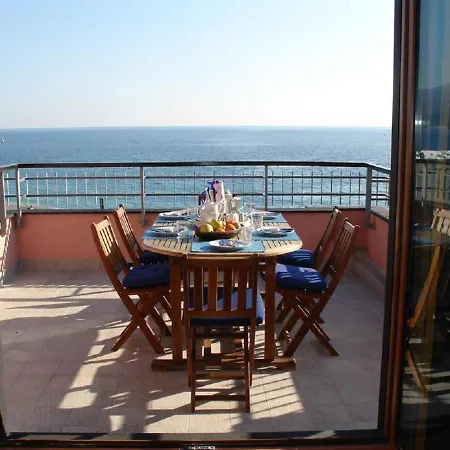 Arveja Sea Breeze House By The Sea View Appartamento Monterosso al Mare