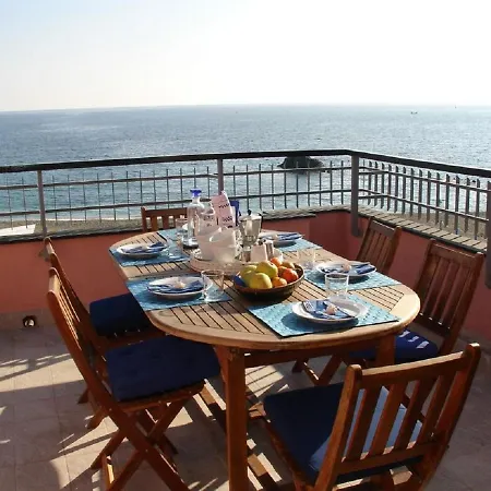 Arveja Sea Breeze House By The Beach Best Sea View 蒙特罗索阿尔马雷