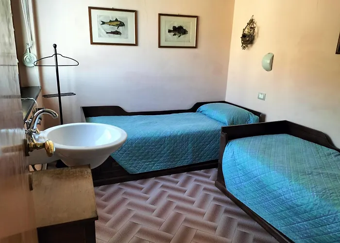 Arveja Sea Breeze House By The Sea View * モンテロッソ・アル・マーレ